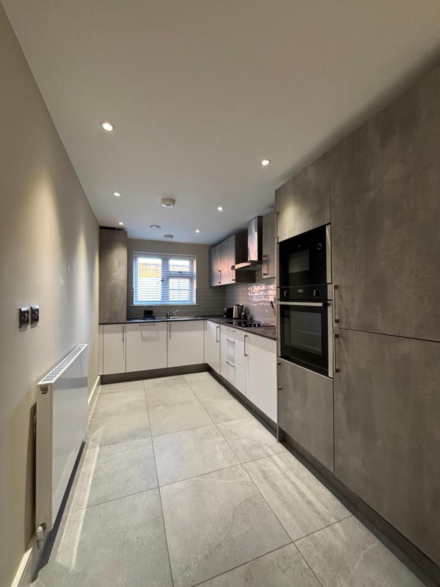 Modern Apartment - Bhx Nec - Free Secure Gated Parking Solihull Exteriör bild